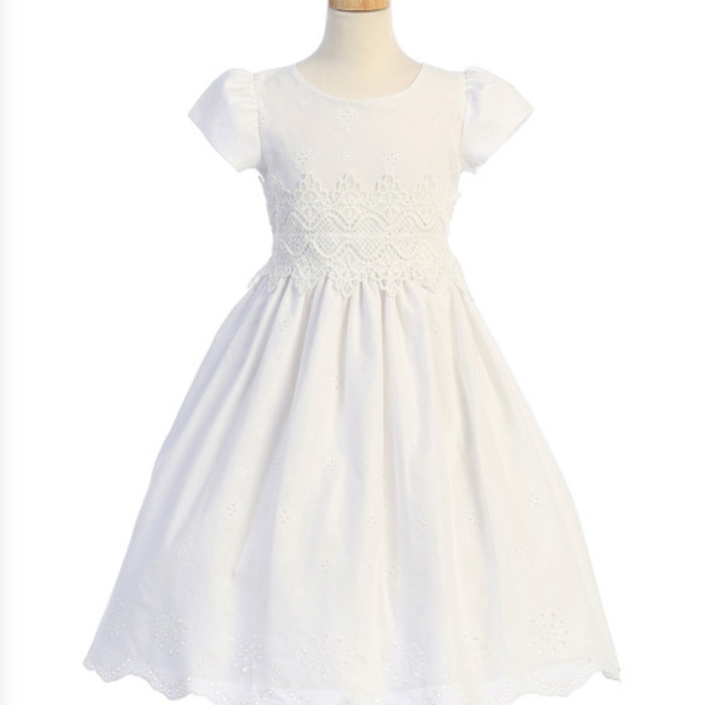 Swea Pea & Lilli Cotton Eyelet w/ Lace Detail Dress